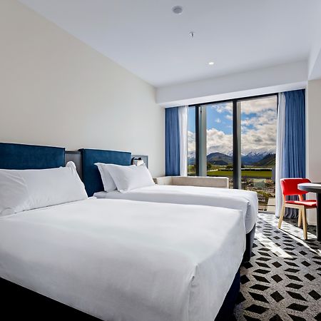 Holiday Inn Queenstown Remarkables Park Εξωτερικό φωτογραφία