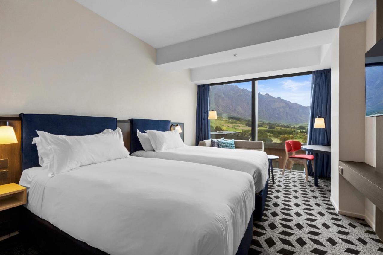 Holiday Inn Queenstown Remarkables Park Εξωτερικό φωτογραφία