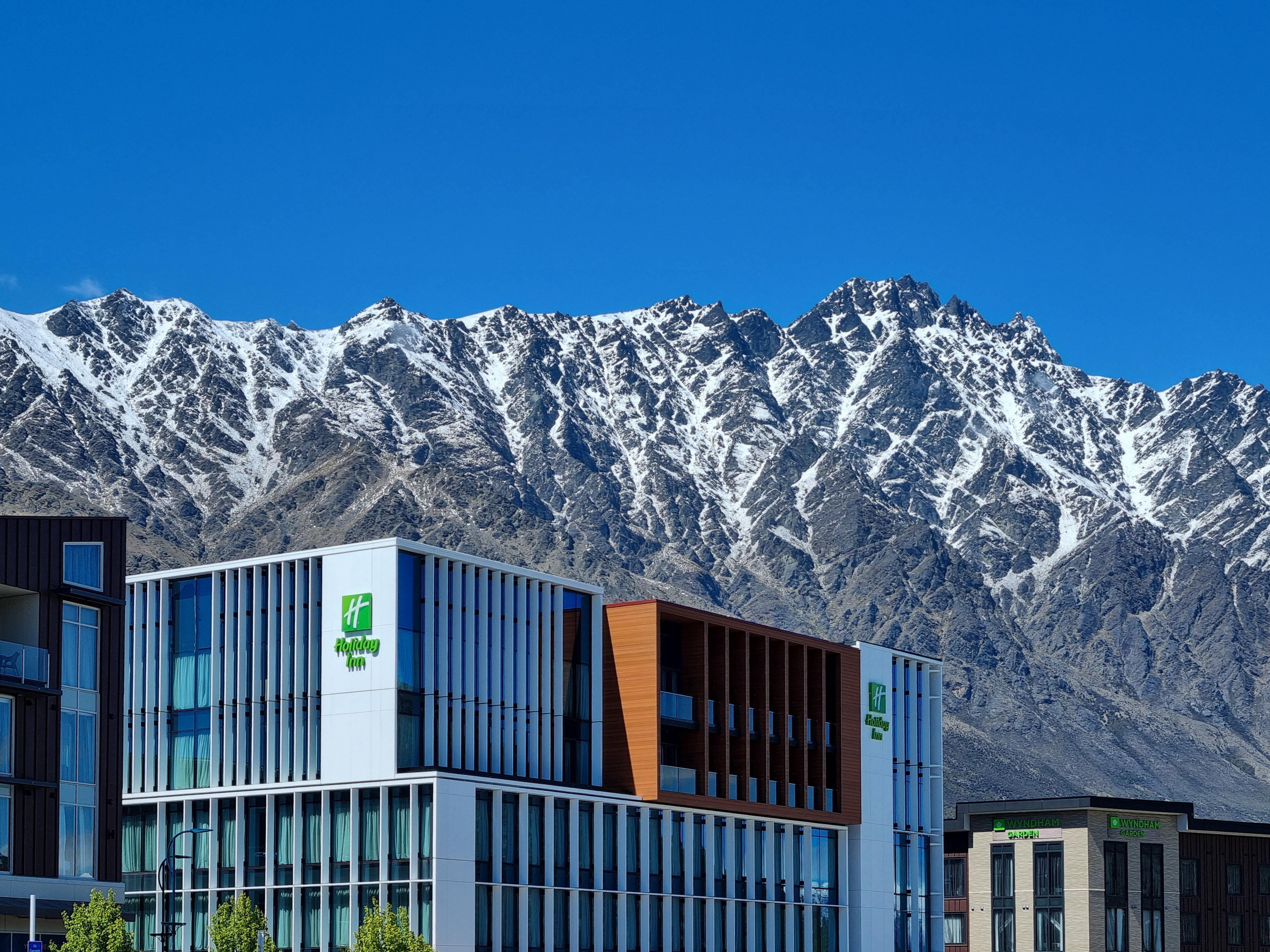 Holiday Inn Queenstown Remarkables Park Εξωτερικό φωτογραφία